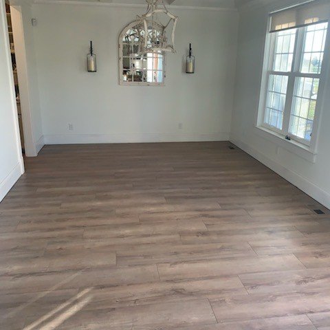 Chapman’s Flooring, LLC is one of the leading flooring specialists serving White House, Springfield, Portland, Gallatin, Hendersonville, and the surrounding areas since 2011.